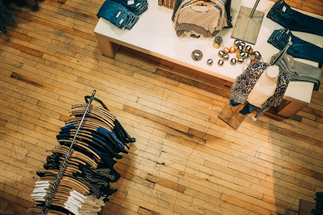 how to open a clothing store